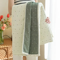 Heart Stitched Double-Spliced Cotton Gauze Blanket