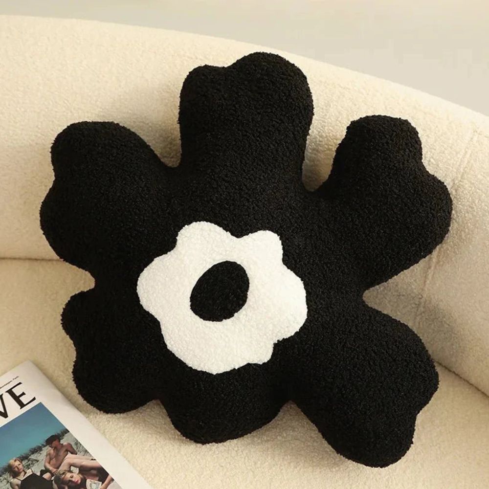 Daisy Doodle Cushion