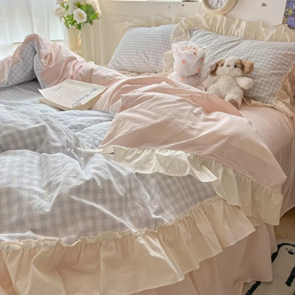 Gingham Check Ruffled Edges Bedding Set