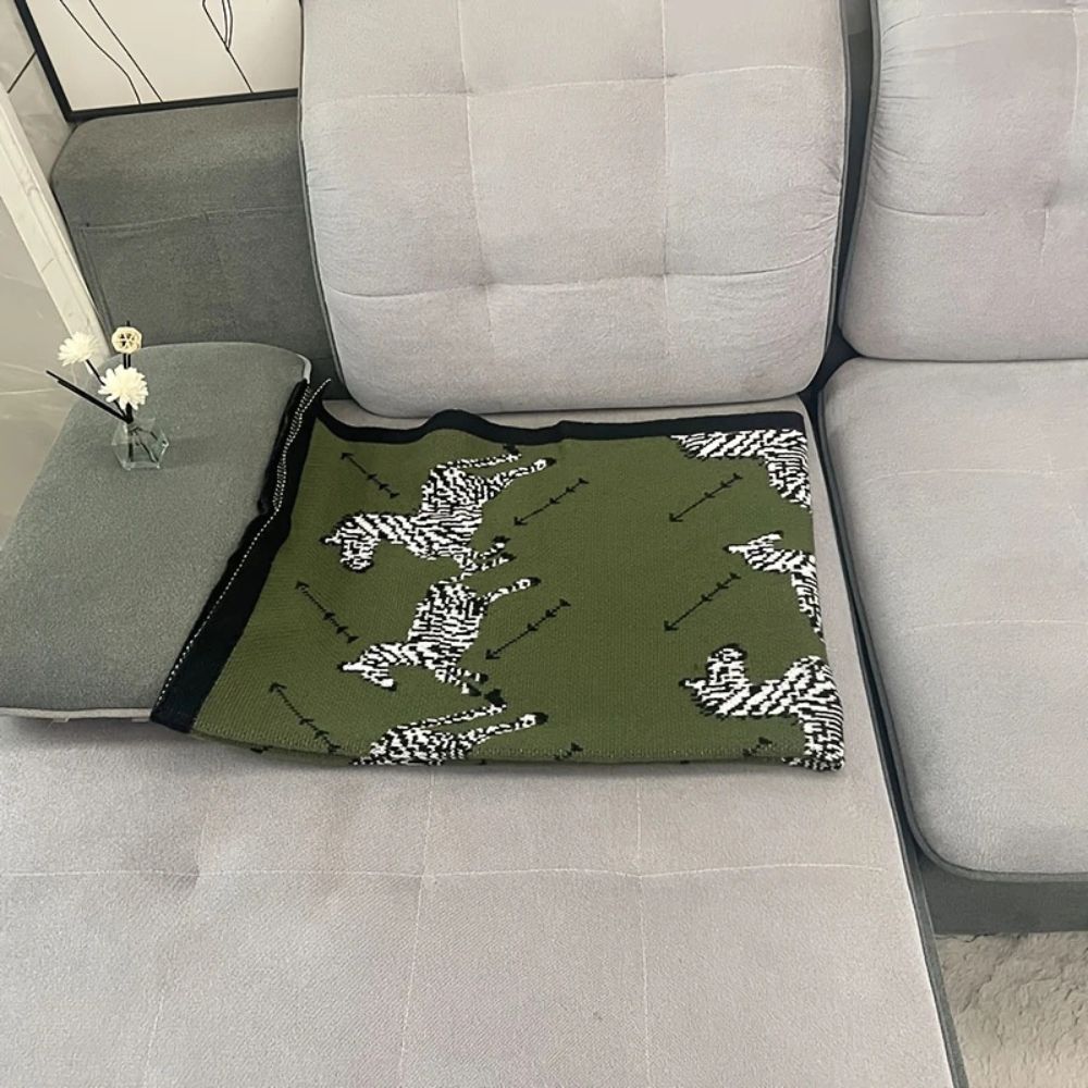 Acrylic Vintage Wild Zebra Knitted Blanket