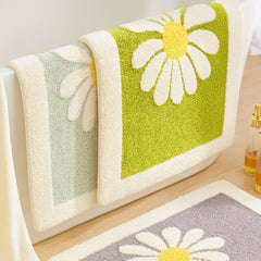 Charming Daisy Bloom Bath Mat